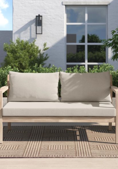 Comfortable Wooden Outdoor Furniture in Dubai