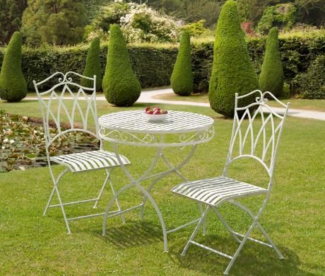 Modern Outdoor Furniture in Dubai